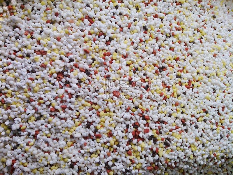 一套有机肥制作设备大概投资多少钱？